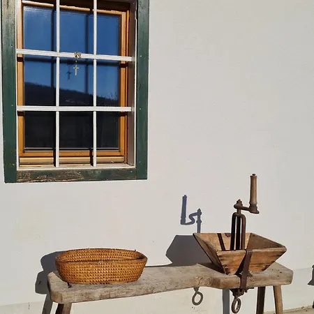 Turisticna Kmetija Hisa Ob Gozdu Pri Ptuju Ptuj