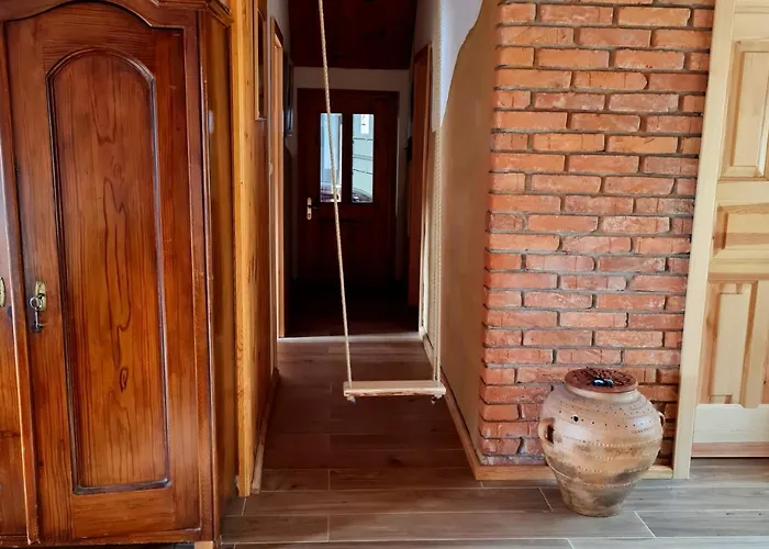 Semesterbostad Turisticna Kmetija Hisa Ob Gozdu Pri Ptuju Ptuj