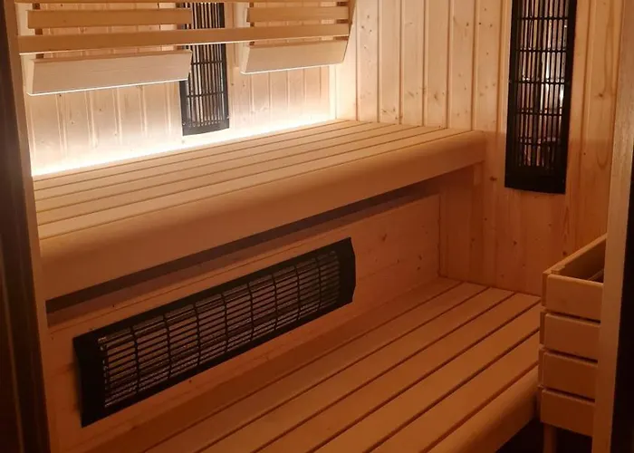 Semesterbostad Turisticna Kmetija Hisa Ob Gozdu Pri Ptuju